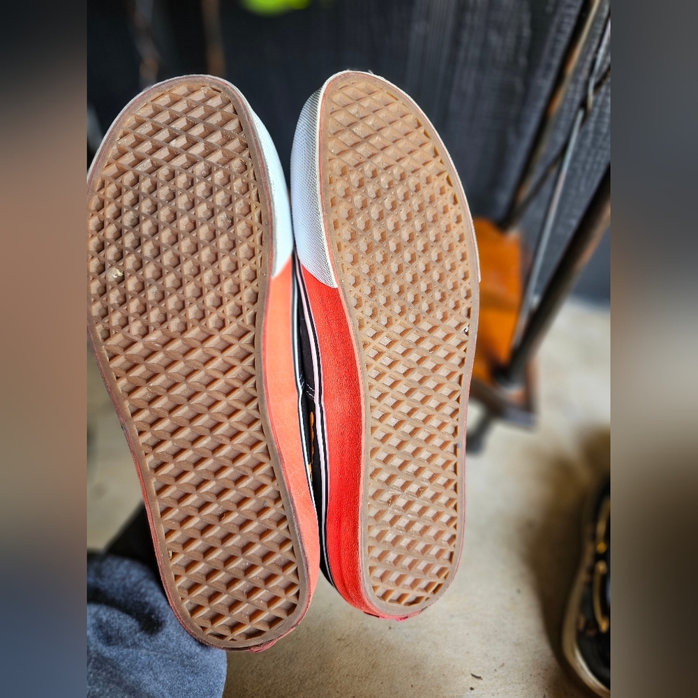 Vans X  Kaitlin Chan Pride/Awareness Authentic Sneakers M-10.5 W-12 - Picture 11 of 12